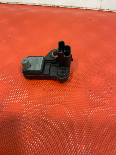 Citroen Berlingo/Peugeot Partner CRANKSHAFT POSITION SENSOR 1.6HDI P/N 9664387380