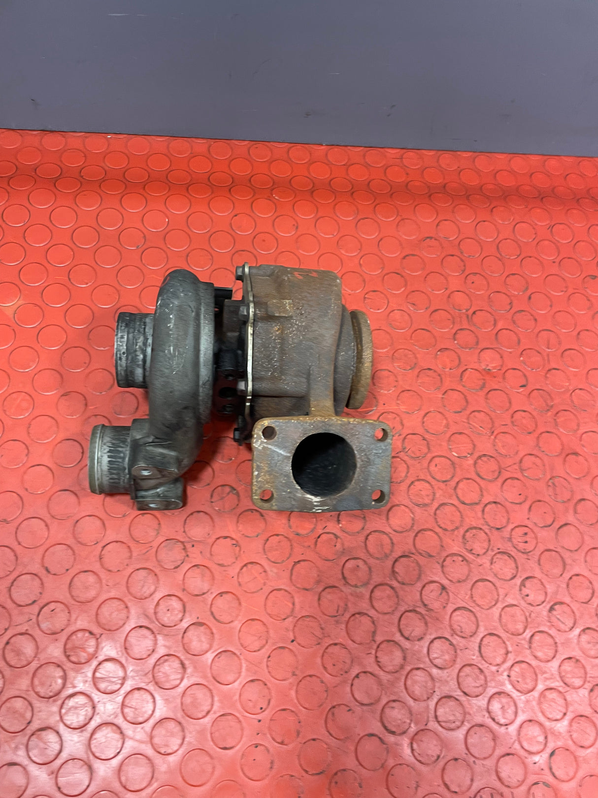 Volkswagen Crafter TURBOCHARGER (w/o Actuator / has play on Impeller / Spares or Repairs) 2.5TDI 2007 P/N 076145701R