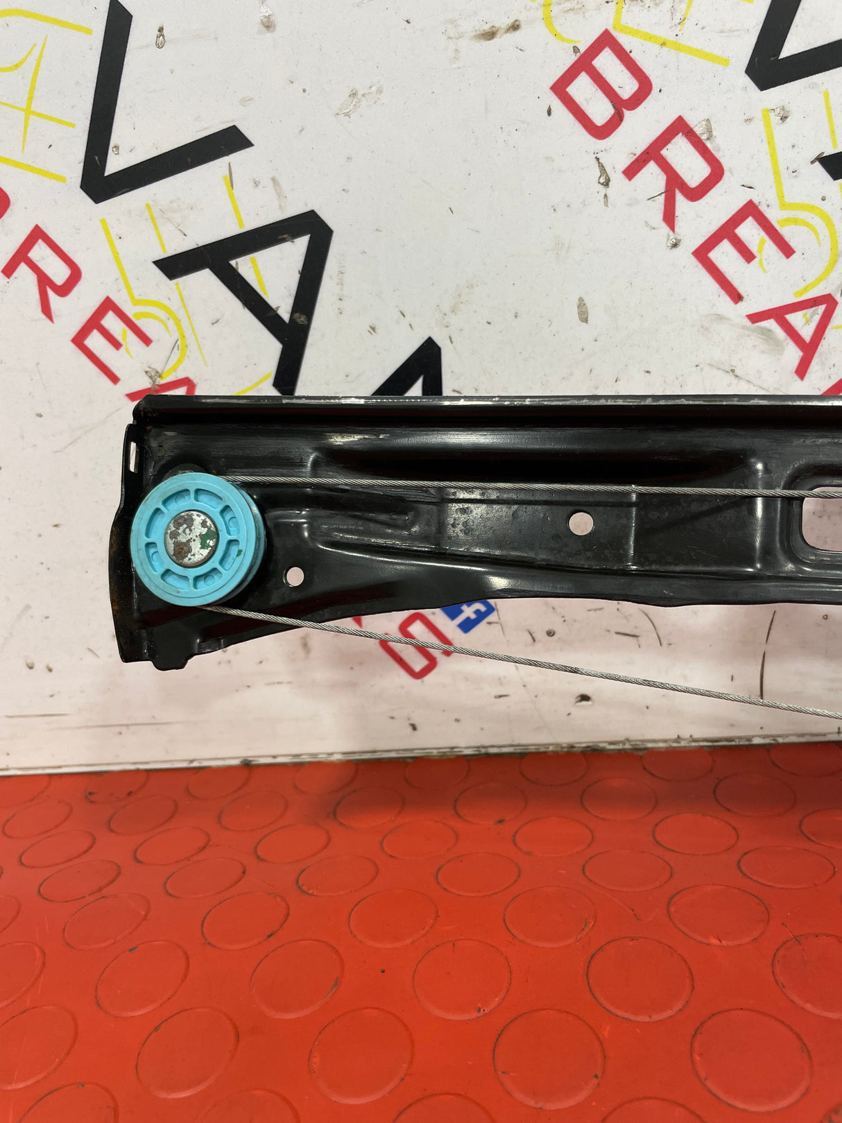 Citroen Nemo FRONT DRIVERS SIDE WINDOW REGULATOR P/N 0130822399