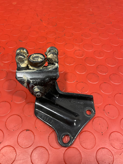 Ford Transit Mk6/7 PASSENGER SIDE SLIDING DOOR TOP ROLLER P/N YC15V25028AF