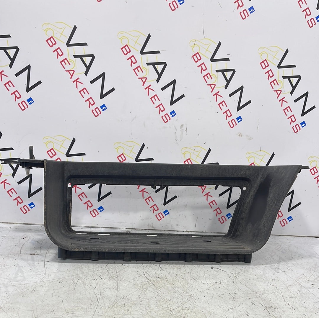 Ford Transit SIDESTEP TRIM DRIVER FRONT 2015 MK8 BK21V13200AEW