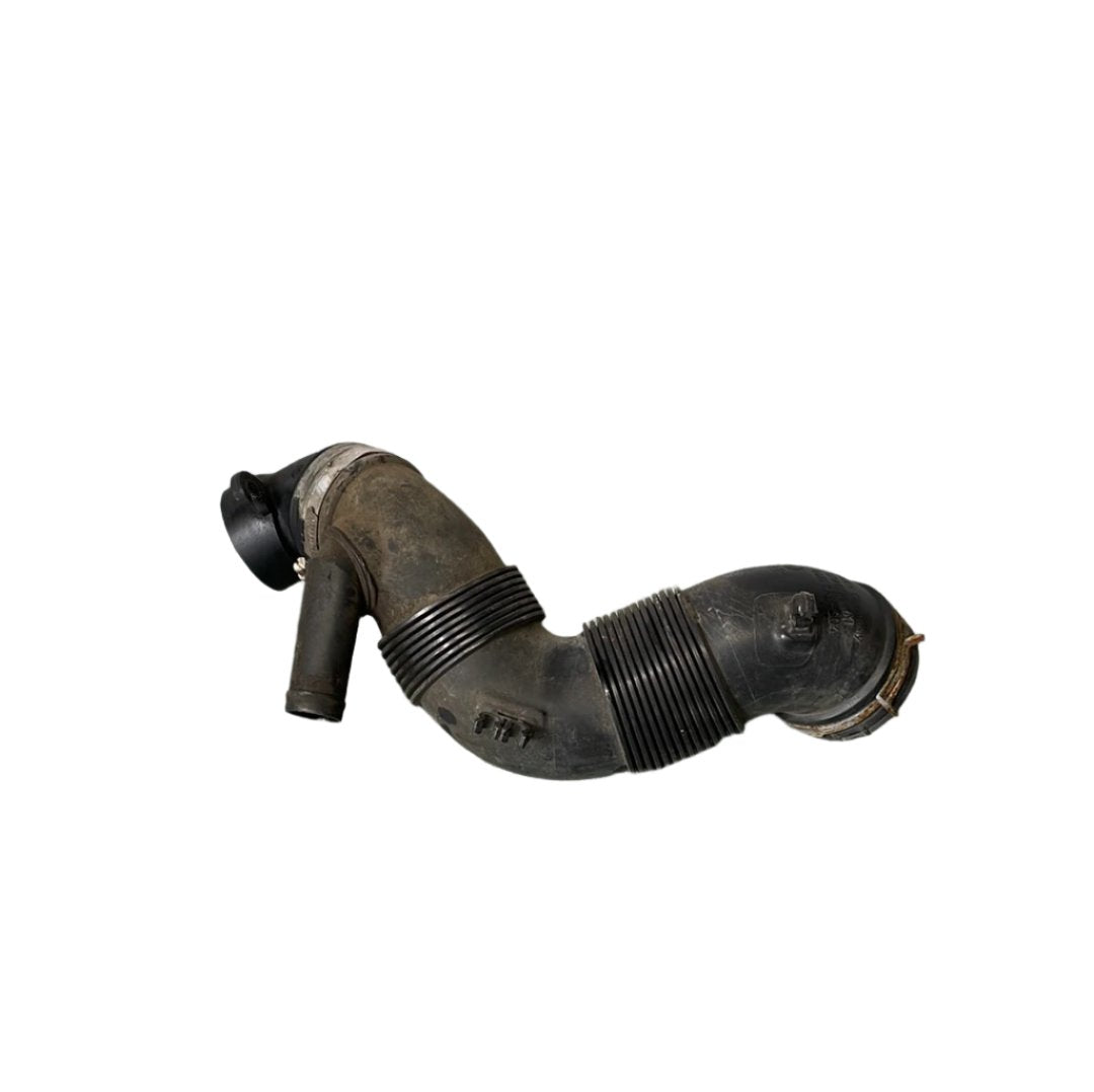 2014 Volkswagen Caddy 1.6 turbo inlet pipe