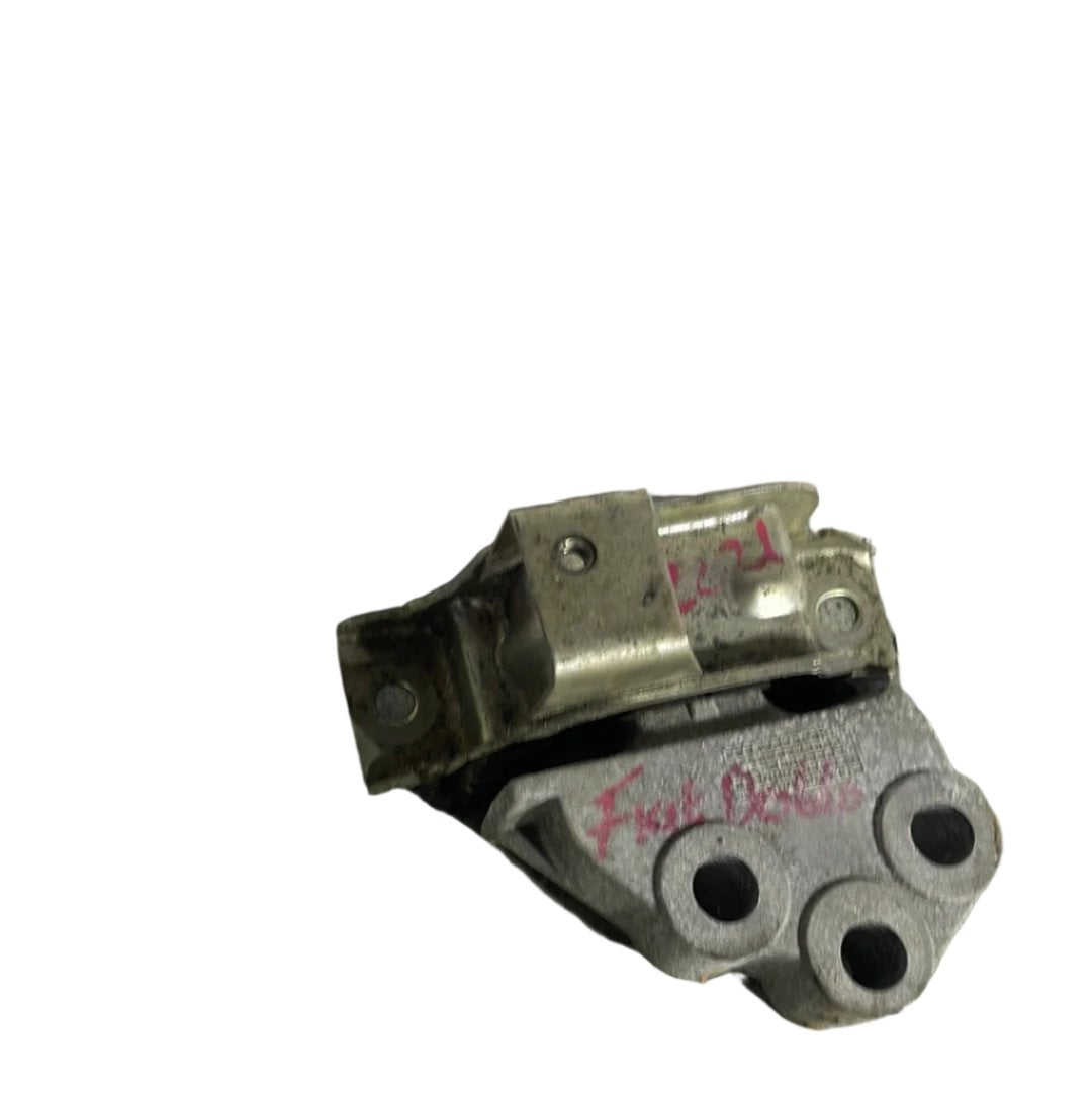 Fiat Doblo/Vauxhall Combo ENGINE MOUNT PASSENGER SIDE 2021 P/N 52099762