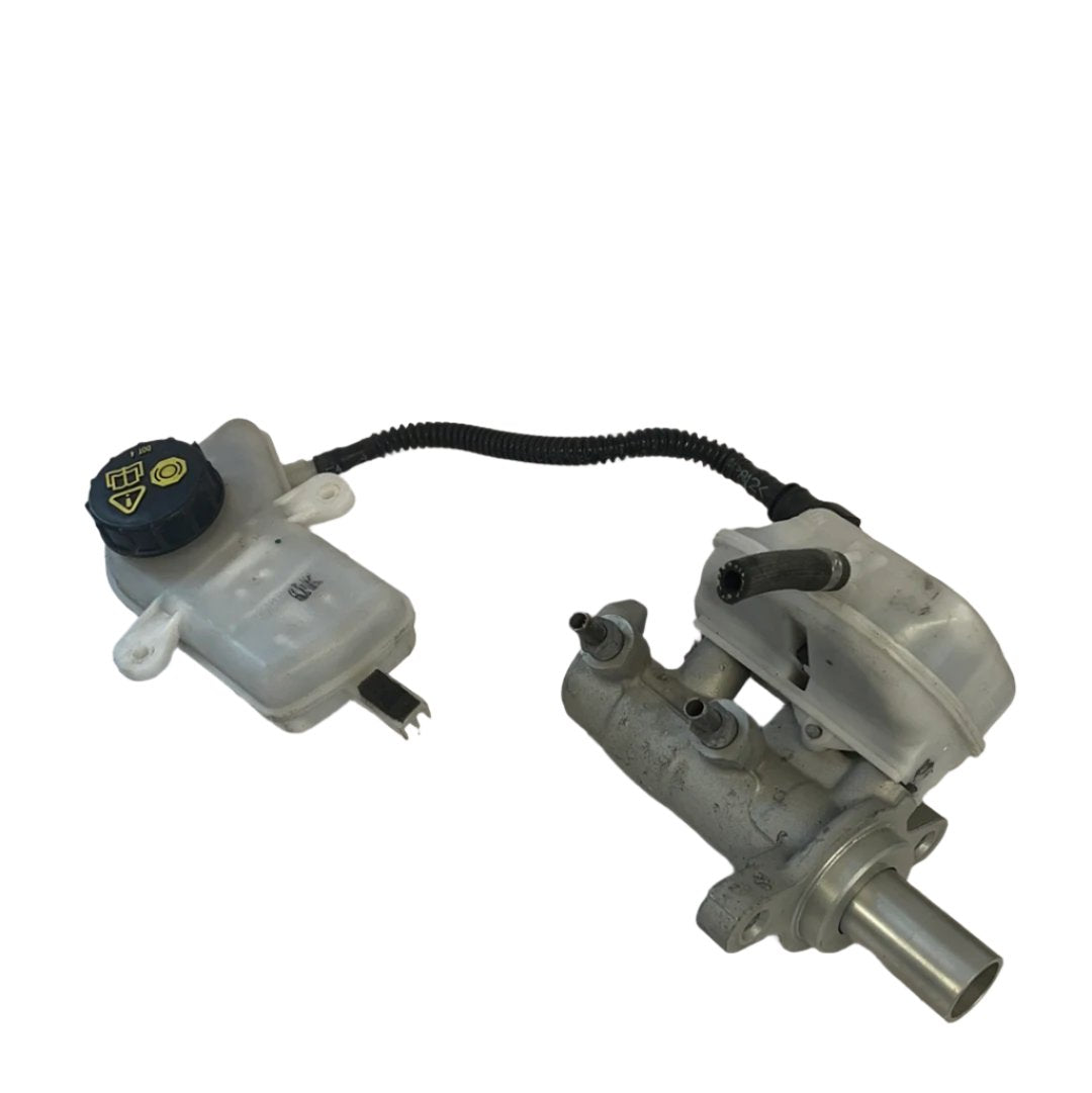 2012 onward Ford Transit custom brake fluid reservoir & master cylinder