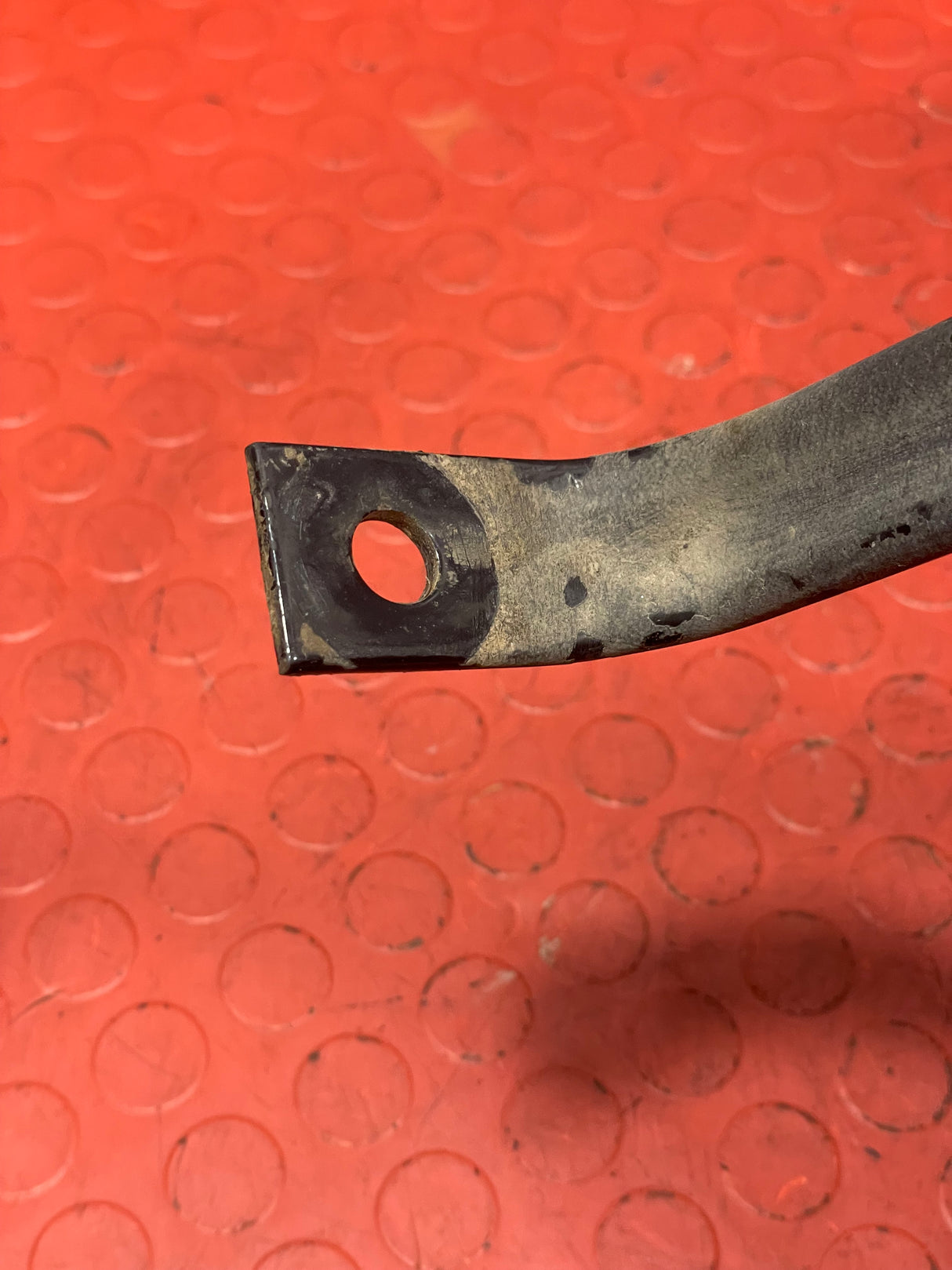 Renault Master/Vauxhall Movano/Nissan NV400 FUEL TANK STRAPS 2.3 2014-2021 P/N 206061914R / 206063616R