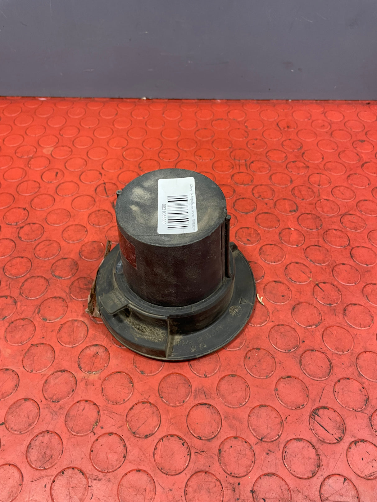 Citroen Berlingo/Peugeot Partner REAR BUMP STOP 2019> P/N 9831085880