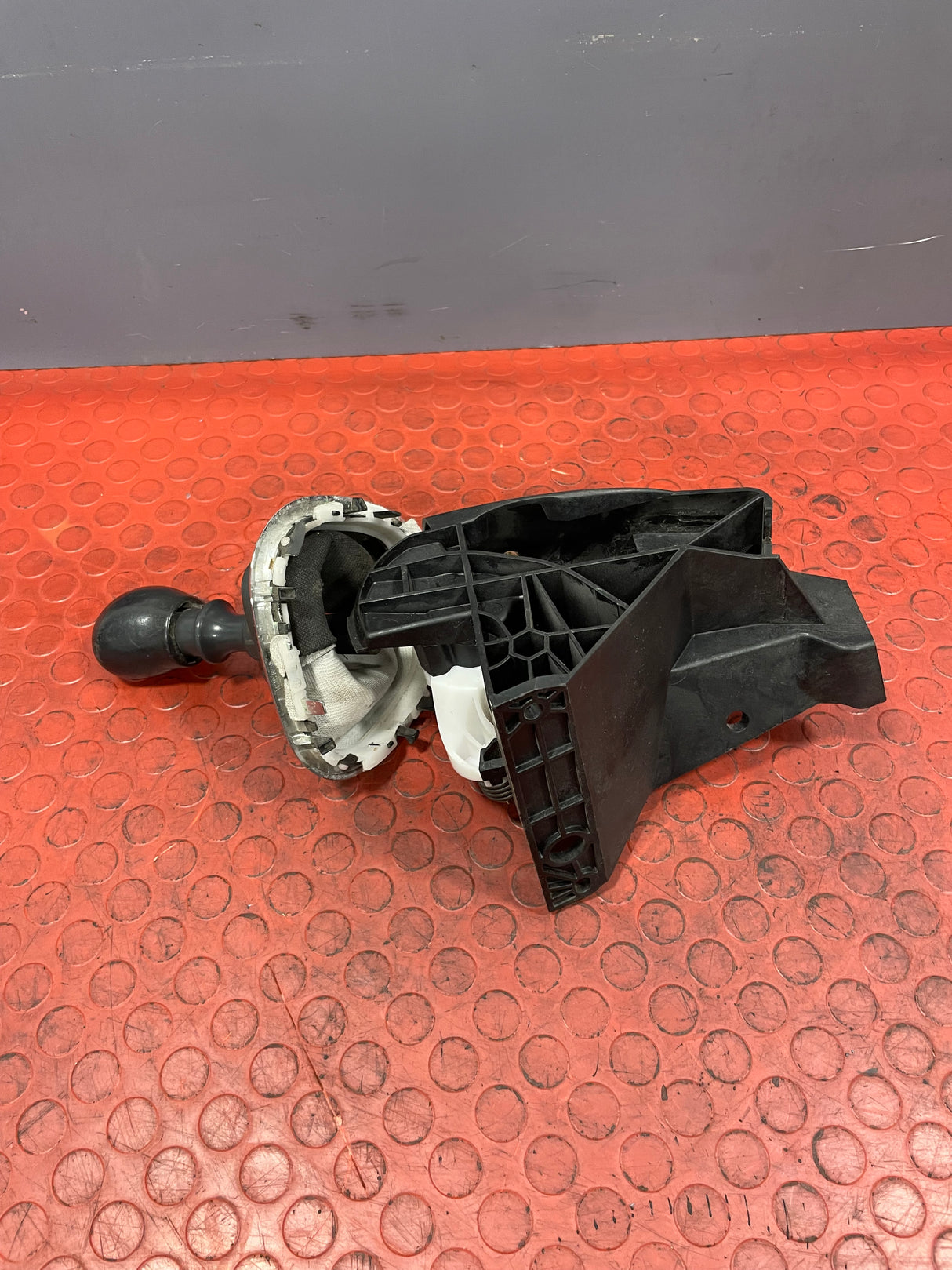 Vauxhall Vivaro/Renault Trafic GEAR SELECTOR LEVER (6-SPEED) 1.6 2017 P/N 349012637R
