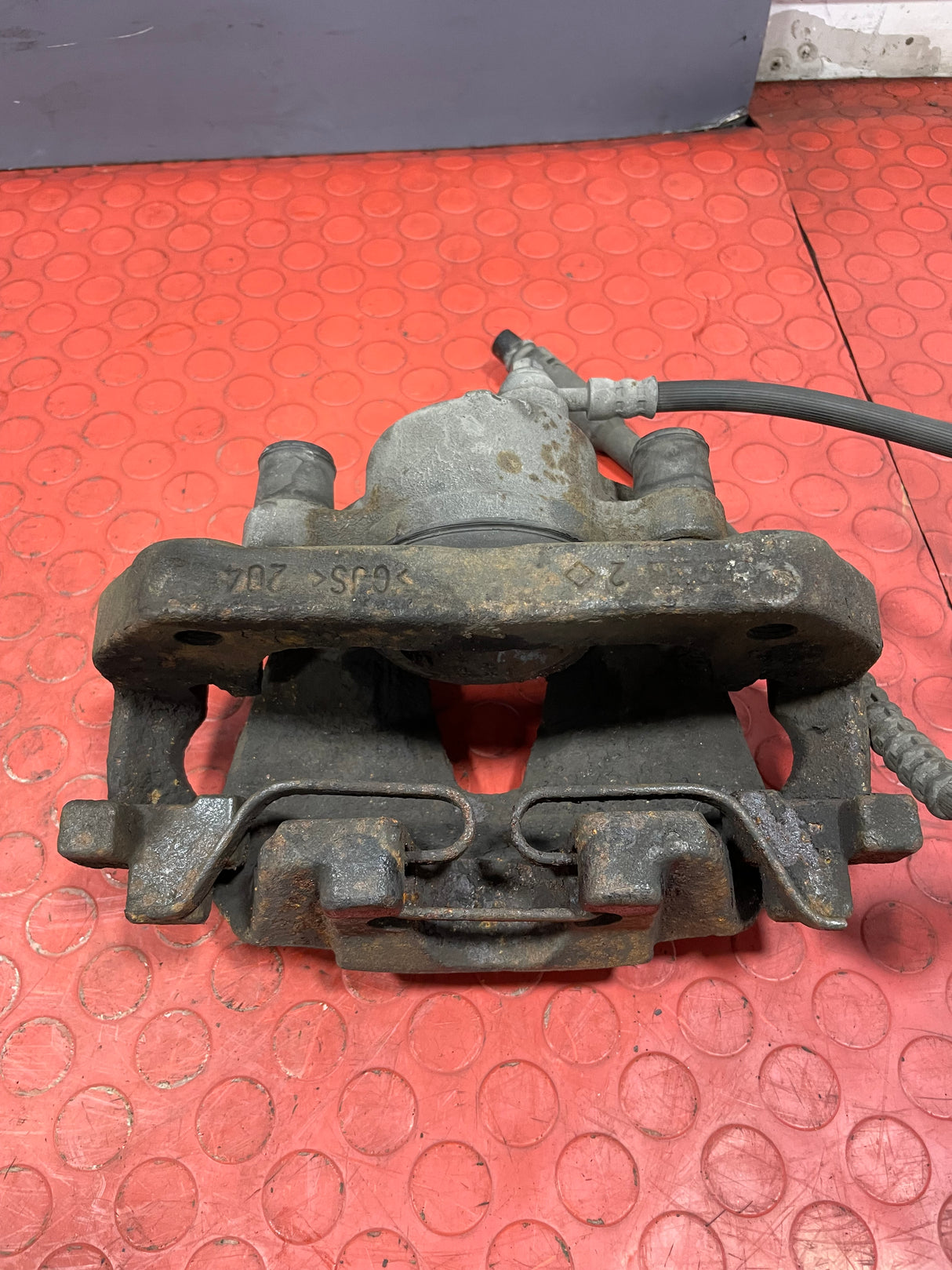 Citroen Dispatch/Peugeot Expert/Vauxhall Vivaro/Toyota Proace/Fiat Scudo BRAKE CALIPER Front Drivers Side 2016-2024 P/N 9805256380