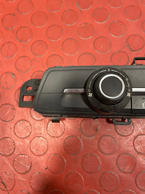 Citroen Berlingo/Peugeot Partner/Vauxhall Combo/Toyota Proace City HEATER CONTROL UNIT WITH AIR CONDITIONING 2019-2024 P/N 98340416ZD