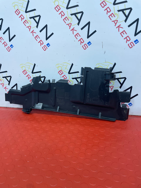 Citroen Berlingo/Peugeot Partner O/S/F AIR STEERING TRIM  2008-2018 P/N 9812376880