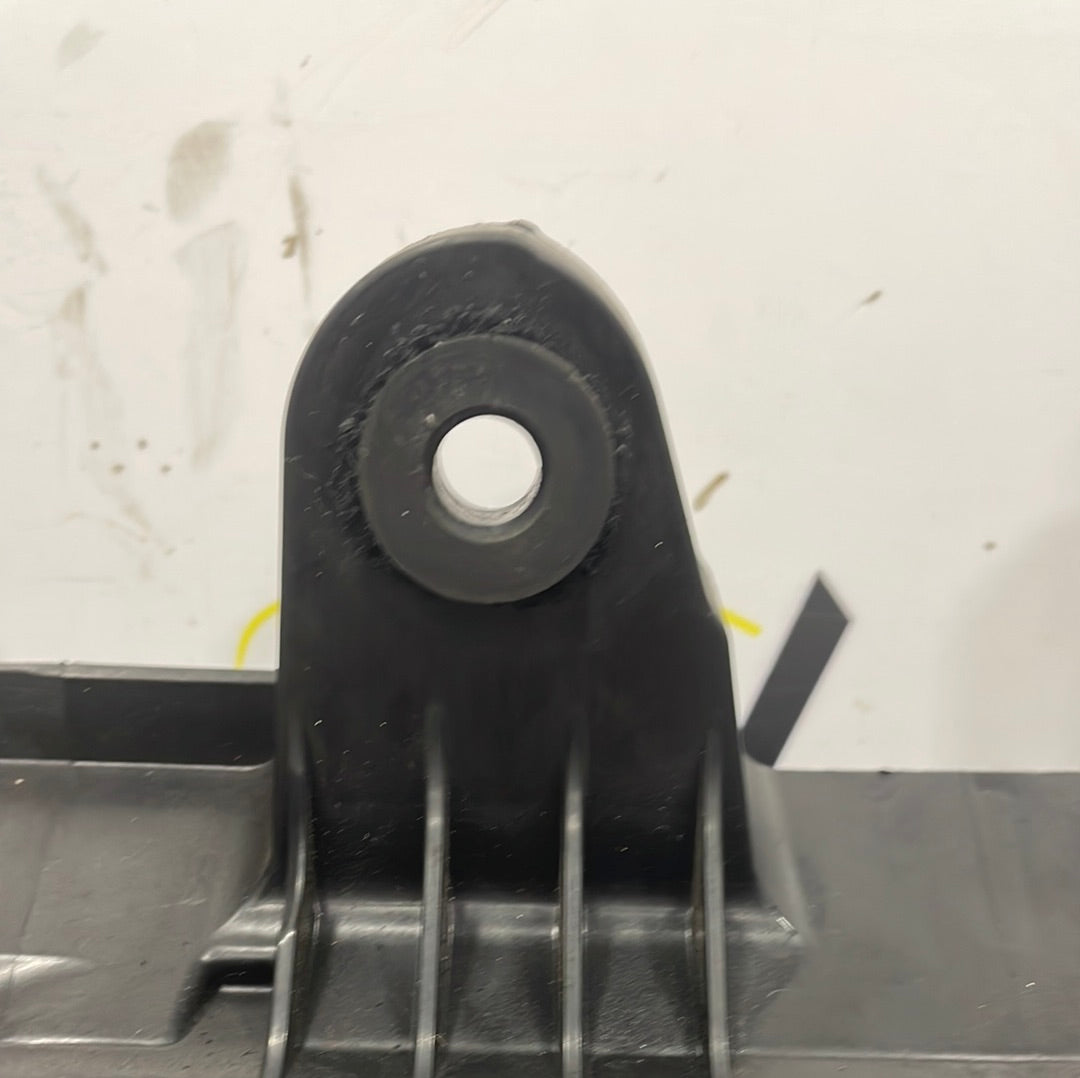 Citroen Dispatch/ Peugeot Expert/ Vauxhall Vivaro/ Toyota Proace AIRBOX 1.6L 2019-2024 P/N 9828002080