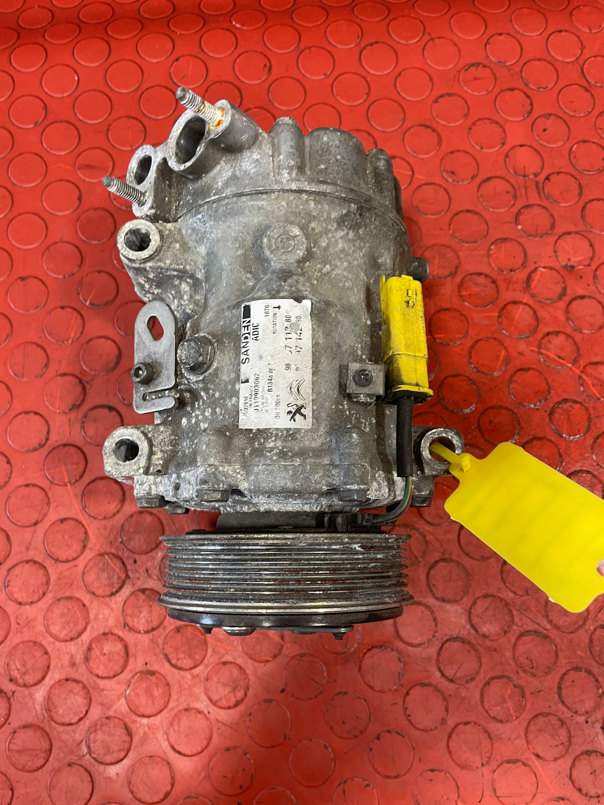 Peugeot Boxer/Citroen Relay AIR CONDITIONING PUMP 2020 P/N 9819711380