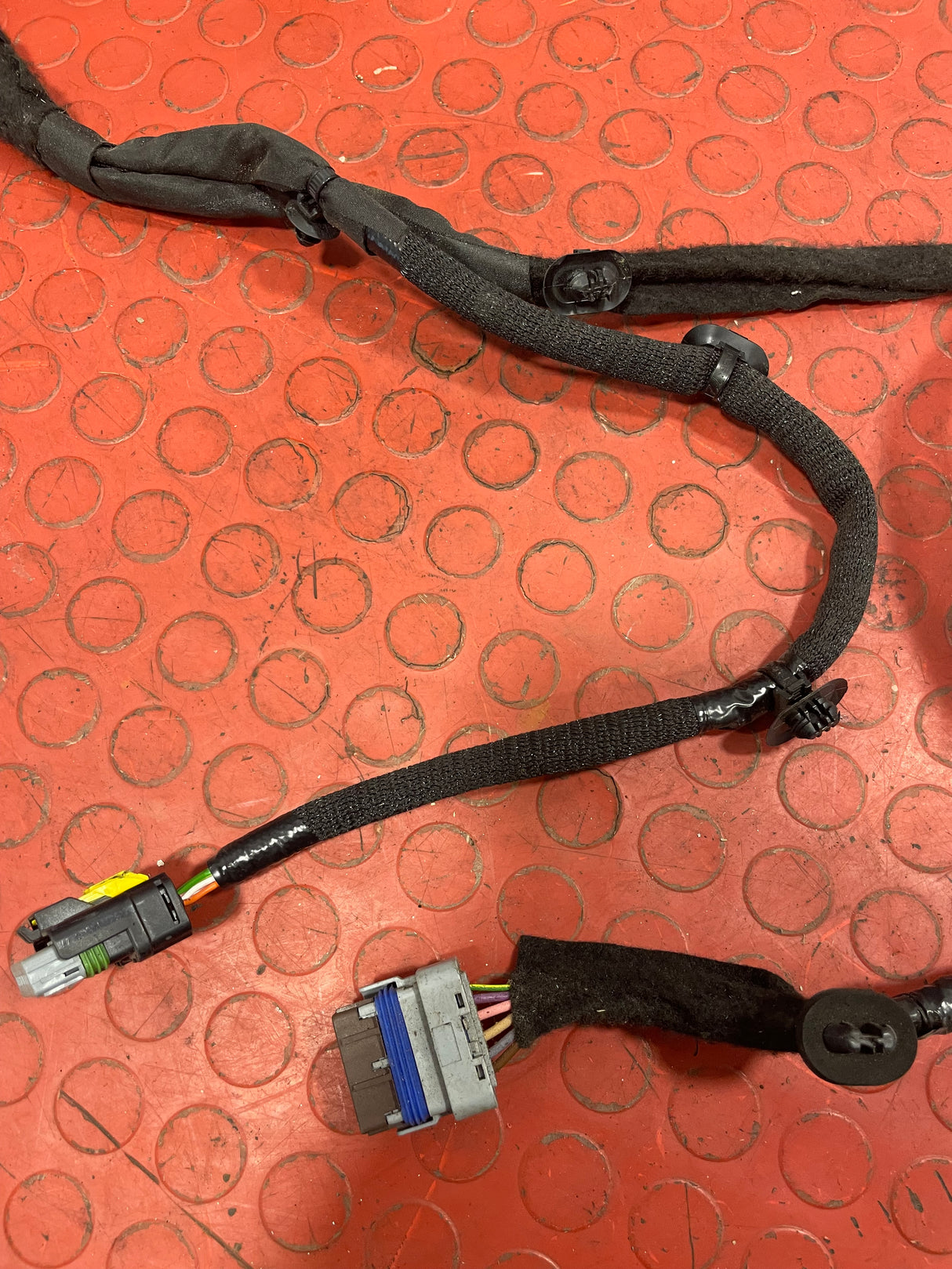 Citroen Berlingo/Peugeot Partner/Vauxhall Combo/Toyota Proace City DOOR WIRING LOOM Drivers Side 2018-2025 P/N 9828275880