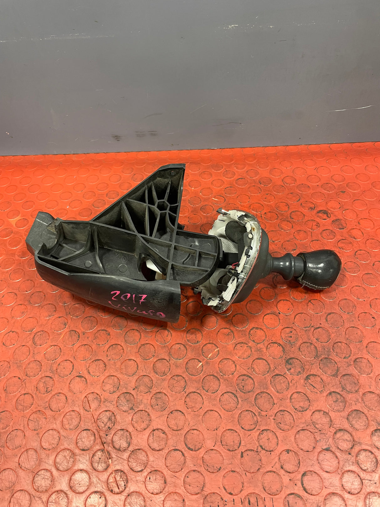 Vauxhall Vivaro/Renault Trafic GEAR SELECTOR LEVER (6-SPEED) 1.6 2017 P/N 349012637R