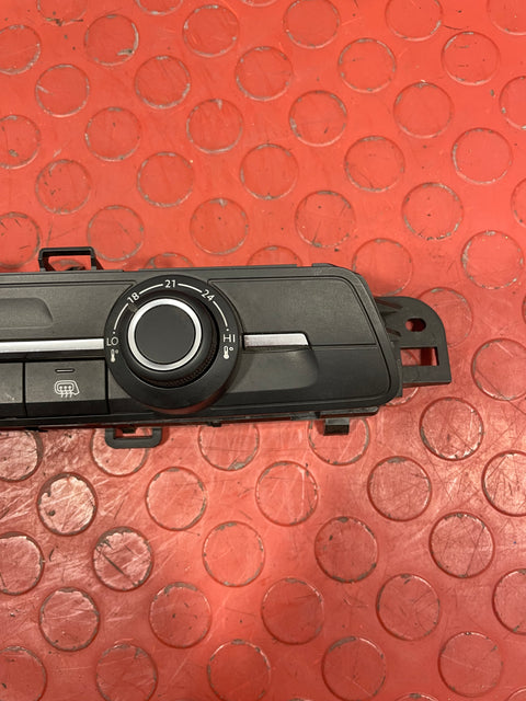 Citroen Berlingo/Peugeot Partner/Vauxhall Combo/Toyota Proace City HEATER CONTROL UNIT WITH AIR CONDITIONING 2019-2024 P/N 98340416ZD