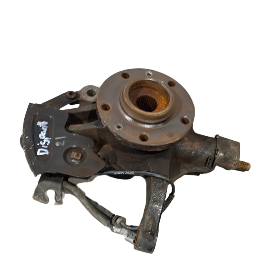Citroen Dispatch/Peugeot Expert/Vauxhall Vivaro FRONT DRIVER SIDE HUB WITH ABS SENSOR 2021 R/N 43010561