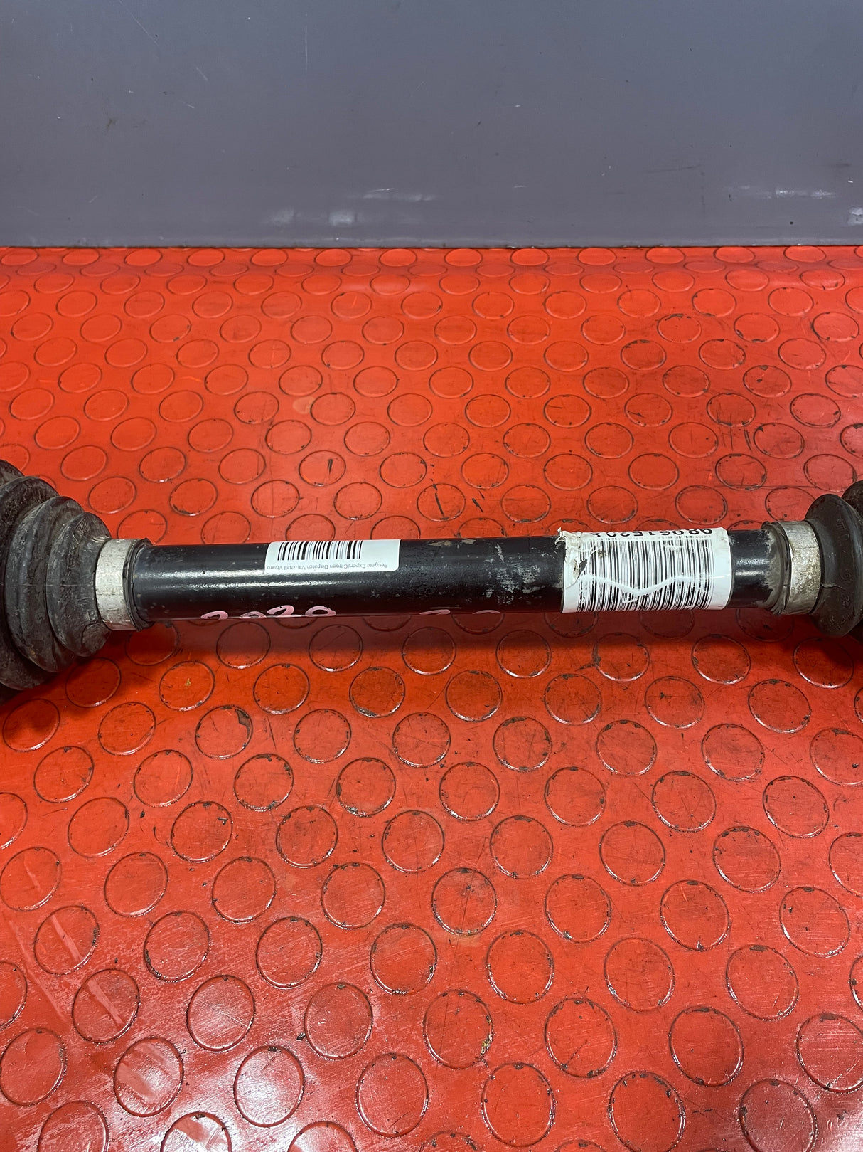 Citroen Dispatch/Peugeot Expert/Vauxhall Vivaro/Toyota Proace/Fiat Scudo DRIVESHAFT Passenger Side 2.0 2016-2024 P/N 9806153080