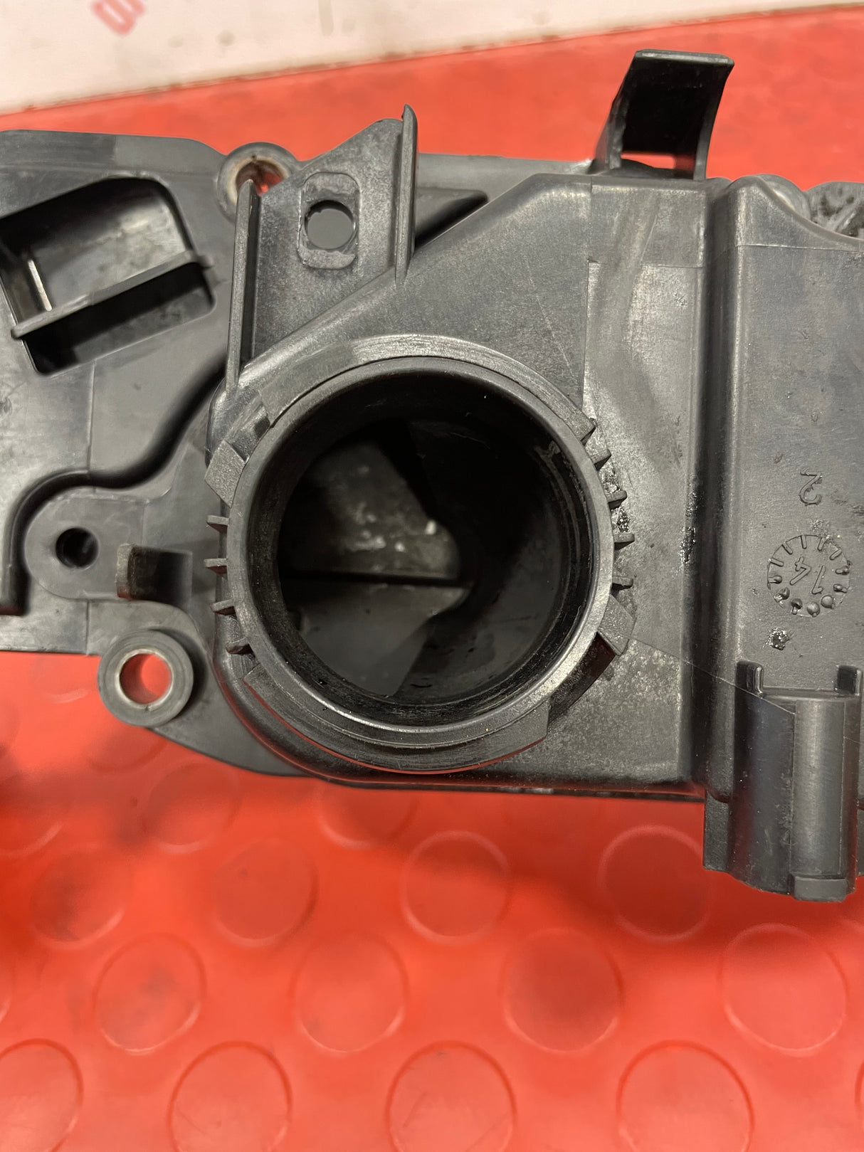 Peugeot Partner Citroen Berlingo CYLINDER HEAD VALVE COVER 1.6 HDi 8V 2013-2018  P/N 9688939180- 1