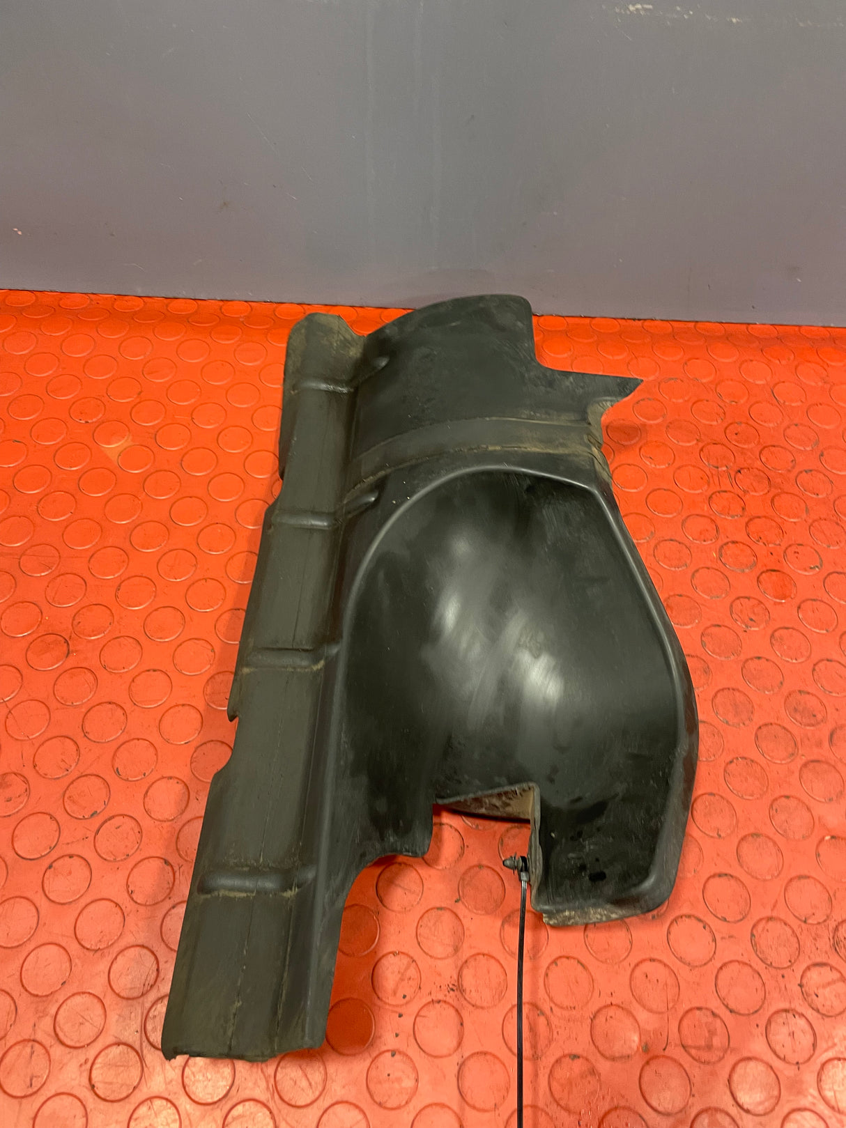 Ford Transit Mk8 DRIVER'S SIDE RADIATOR AIR DEFLECTOR 2.0 RWD 2016-2023 P/N BK31V8310AA