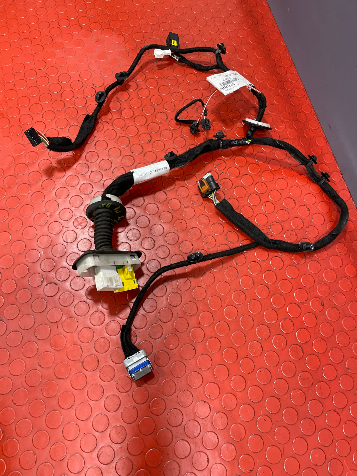 Citroen Dispatch/Peugeot Expert/Vauxhall Vivaro/Toyota Proace/Fiat Scudo DOOR WIRING LOOM Driver's Side 2019-2024 P/N 9812434180