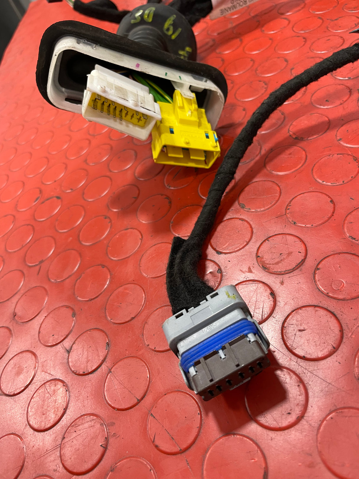 Citroen Dispatch/Peugeot Expert/Vauxhall Vivaro/Toyota Proace/Fiat Scudo DOOR WIRING LOOM Driver's Side 2019-2024 P/N 9812434180