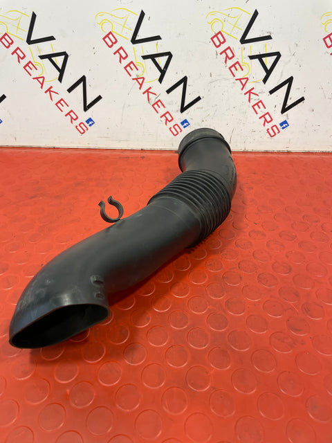 Ford Transit MK8 INTAKE PIPE  2.2TDCI 2013-2018 P/N BK319A675AE