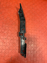 Citroen Berlingo/Peugeot Partner/Vauxhall Combo/Proace City FRONT BUMPER SIDE HOLDER LEFT 2019-2024 P/N 9821847480