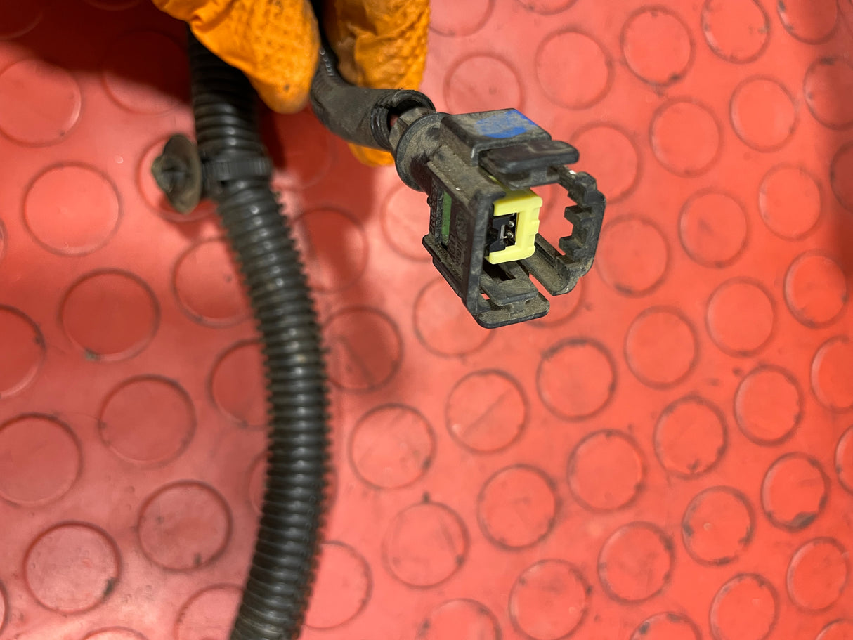 Vauxhall Vivaro/Citroen Dispatch/Peugeot Expert/Toyota Proace/Fiat Scudo POSITIVE BATTERY CABLE / HARNESS 1.5 2016-2024 P/N 9815735680