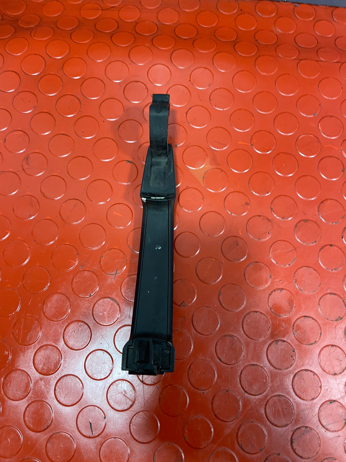 Citroen Berlingo/Peugeot Partner DOOR OUTER HANDLE 2008-2018 P/N 9101GG