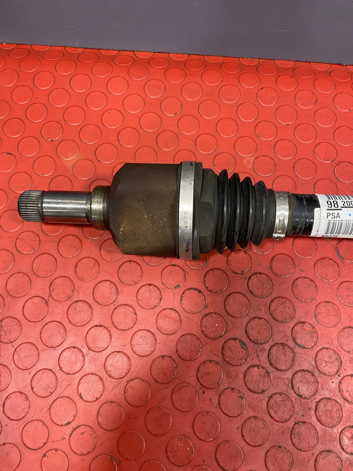 Citroen Dispatch/Peugeot Expert/Vauxhall Vivaro/Toyota Proace/Fiat Scudo DRIVESHAFT Passenger Side 2016-2024 P/N 9820048180 - 2