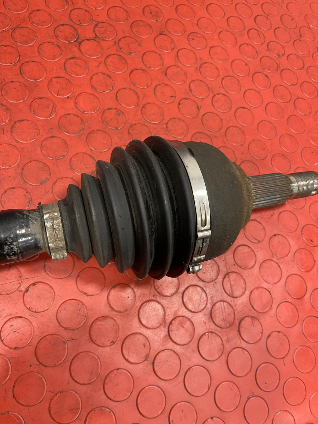 Citroen Dispatch/Peugeot Expert/Vauxhall Vivaro/Toyota Proace/Fiat Scudo DRIVESHAFT Passenger Side 2016-2024 P/N 9820048180 - 2
