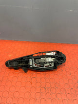 Citroen Dispatch/Peugeot Expert/Vauxhall Vivaro/Toyota Proace/Fiat Scudo OUTER DOOR HANDLE OPENER Driver's Side Front 2016-2024 P/N 9688834080 - 1