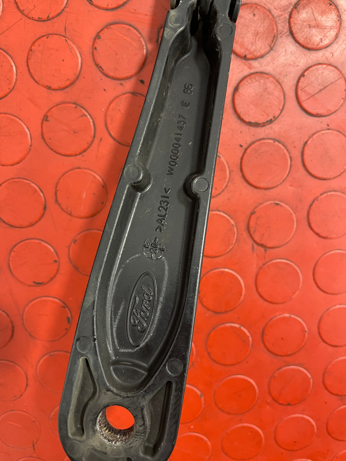 Ford Transit WIPER ARM MK8  Driver's Side P/N BK3117526CD - 1