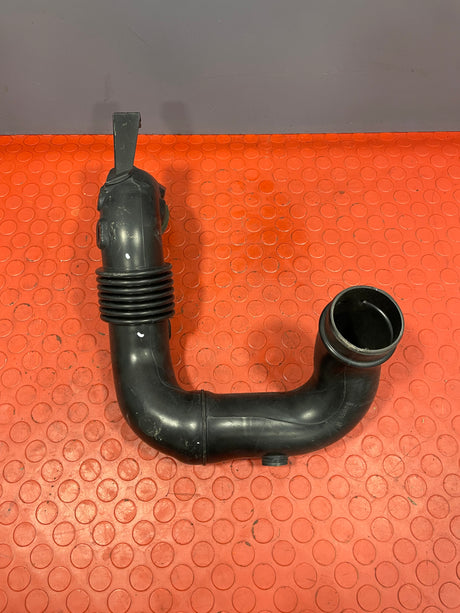 Renault Master/Vauxhall Movano/Nissan NV400  AIR INTAKE HOSE PIPE 2010-2021 2.3 DTI P/N 165554107R