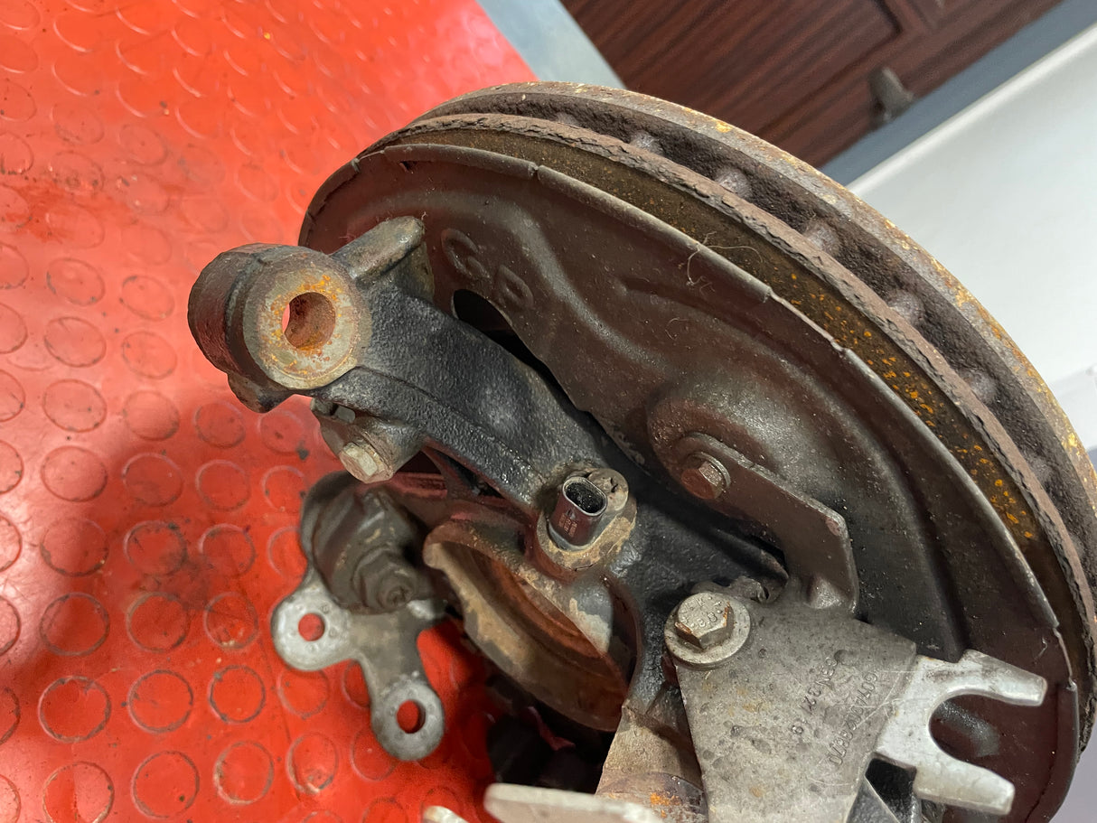 Citroen Berlingo/Peugeot Partner/Vauxhall Combo/Toyota Proace City FRONT WHEEL HUB & BRAKE SET W/ ABS SENSOR Driver's Side 2019-2024 R/N 9830798880 - 1 / 9810728280