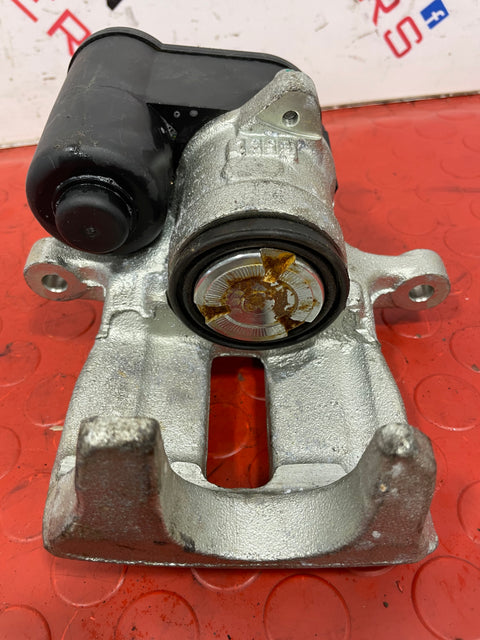 Volkswagen Passat/Tiguan/Sharan CC REAR PASSENGER  NEAR SIDE BRAKE CALIPER 1.4 1.6 2.0  P/N 5N0615403