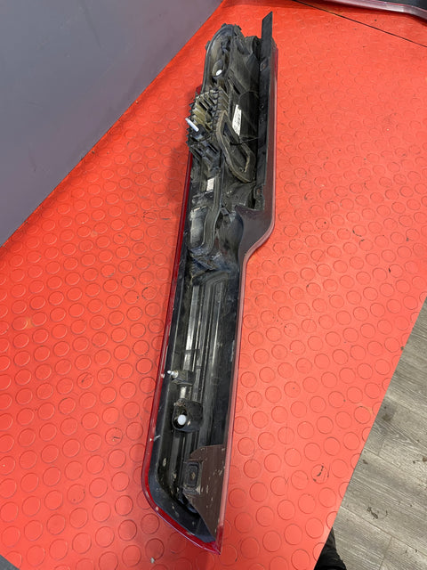 Ford Transit Custom TAILLIGHT PASSENGER SIDE 2013-2023 P/N BK2113405AC