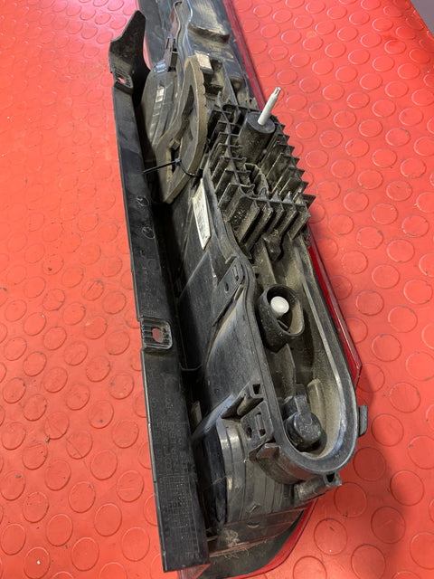 Ford Transit Custom TAILLIGHT PASSENGER SIDE 2013-2023 P/N BK2113405AC
