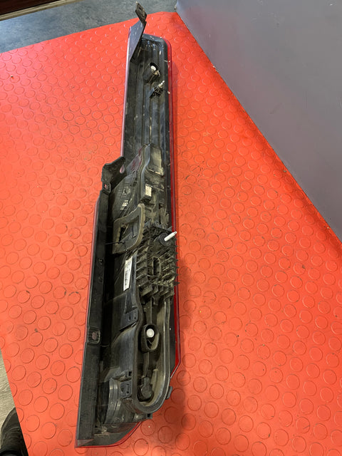 Ford Transit Custom TAILLIGHT PASSENGER SIDE 2013-2023 P/N BK2113405AC