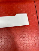 Citroen Dispatch/ Peugeot Expert/Vauxhall Vivaro/Toyota Proace SLIDING DOOR RAIL TRIM Passenger's Side (White) 2016-2024 P/N 9808384080 - 1