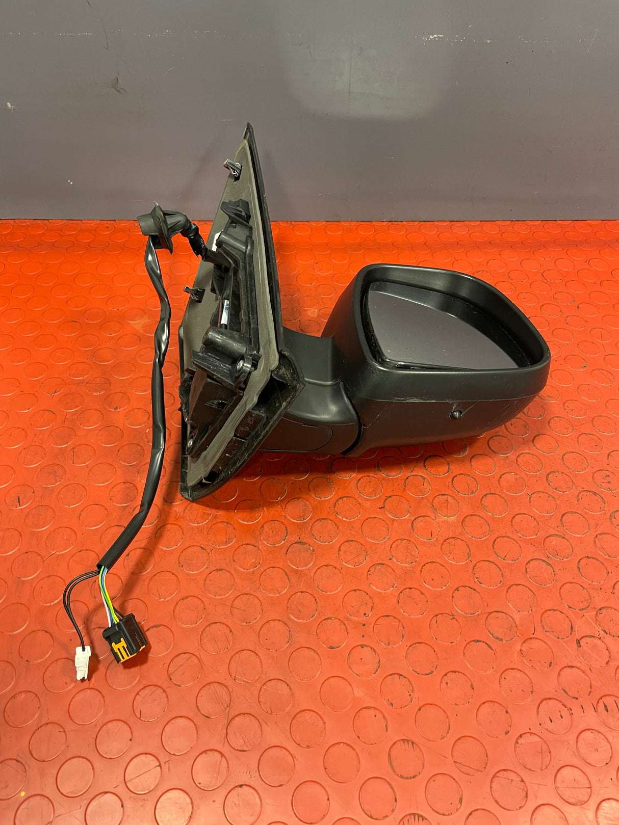 Vauxhall Vivaro/Citroen Dispatch/Peugeot Expert/Totoya Proace/Fiat Scudo ELECTRIC WING MIRROR (Black) Driver's Side 2016-2024 P/N 98087016XT