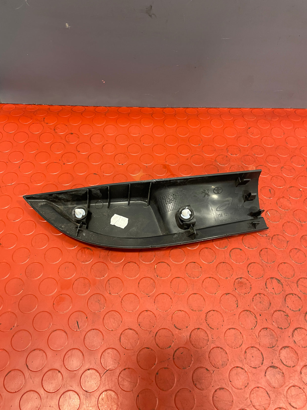 Vauxhall Vivaro/Citroen Dispatch/Peugeot Expert/Toyota Proace/Fiat Scudo INTERIOR WINDOW TRIM Passenger's Side 2016-2024 P/N 98089935
