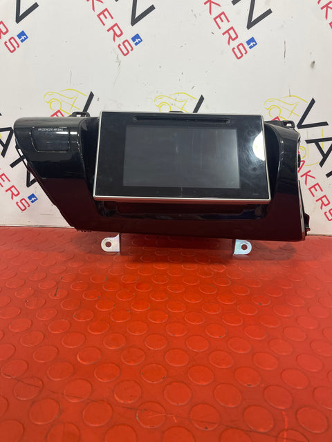 Toyota Hilux MULTI FUNCTION TOUCH SCREEN DISPLAY WITH SAT NAV AND SURROUND  RADIO 2015-2022   P/N 55422KK050 / 86140-0k630