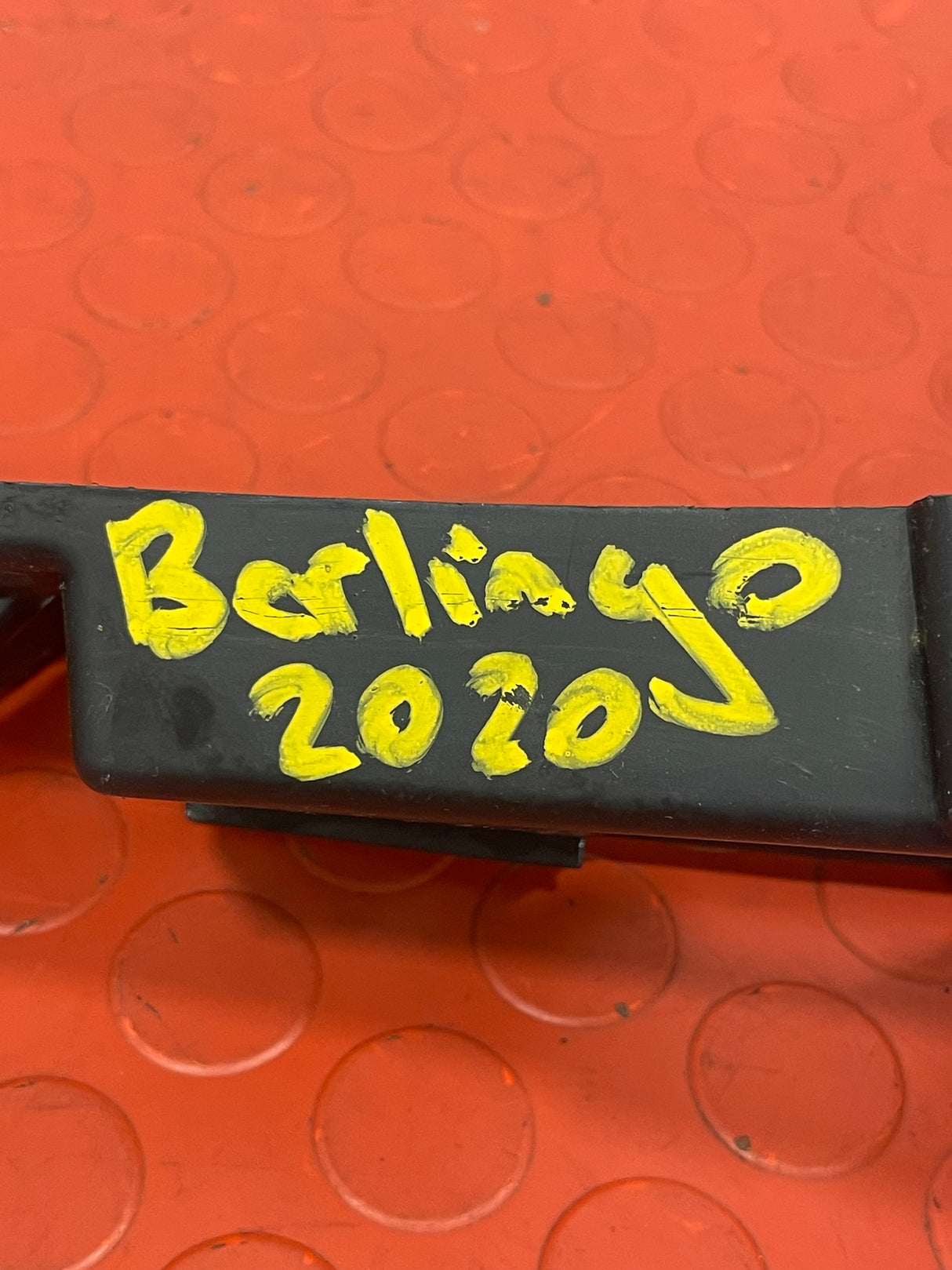 Citroen Berlingo/Peugeot Partner/Vauxhall Combo/Toyota Proace City FRONT BUMPER CARRIER Drivers Side 2018-2025 P/N 9816768780