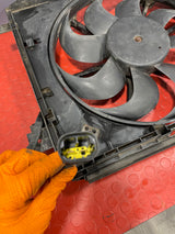 Citroen Berlingo/Peugeot Partner/Vauxhall Combo/Toyota Proace City RADIATOR COOLING FAN ASSEMBLY w/ RESISTOR P/N 9836638080 / 9829220580