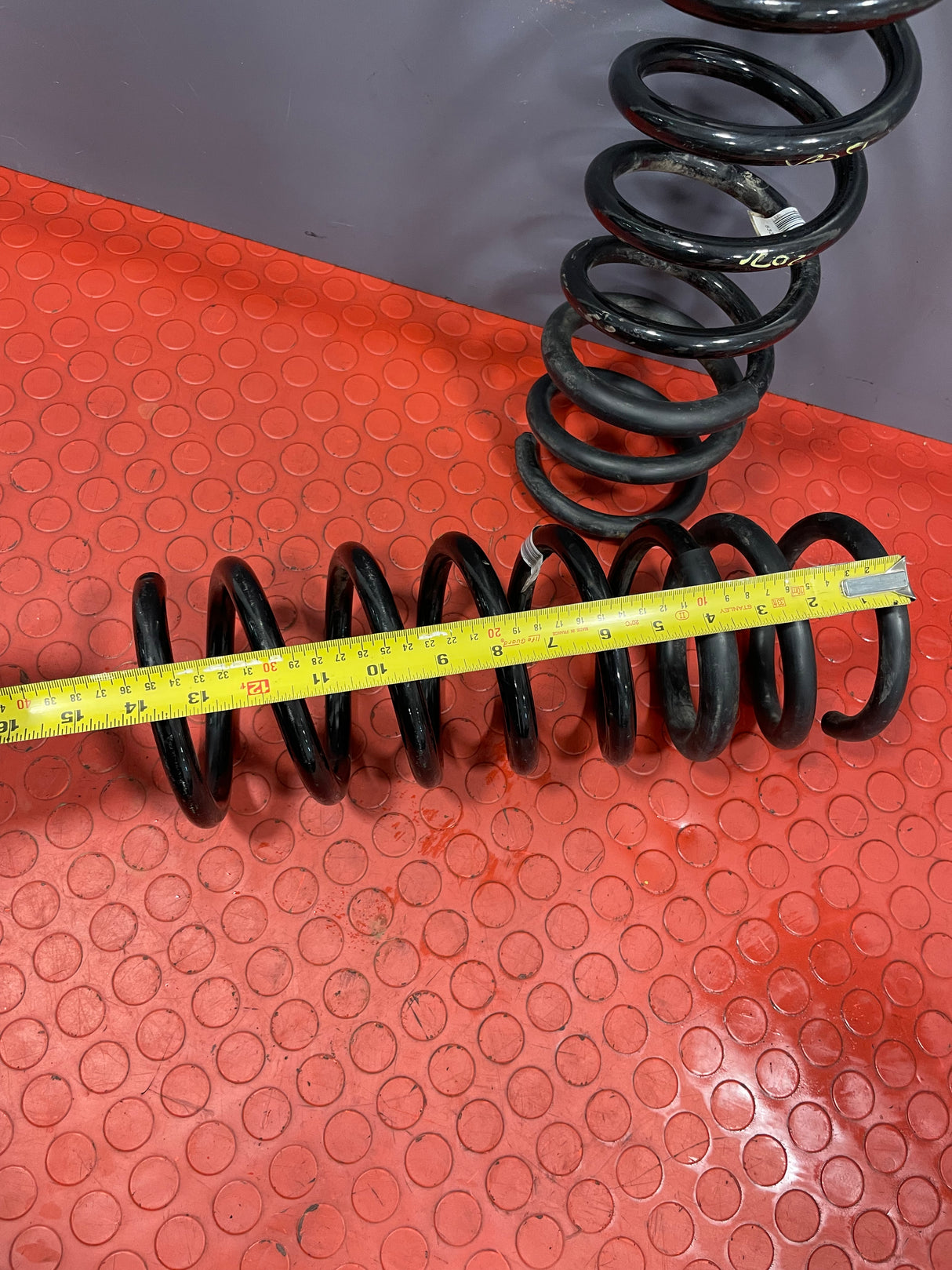 Citroen Berlingo/Peugeot Partner/Vauxhall Combo/Toyota Proace City REAR COIL SPRING PAIR  2019-2024 P/N 9824534080 - 1