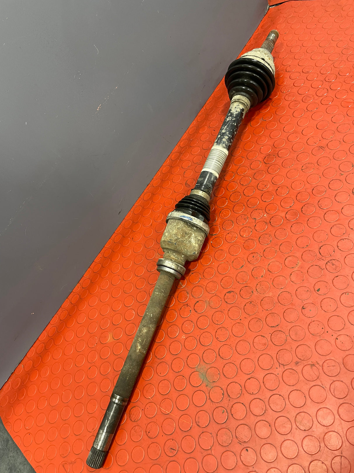 Citroen Berlingo/Peugeot Partner DRIVESHAFT Drivers Side 1.6 2008-2018 P/N 9660782880 - 1