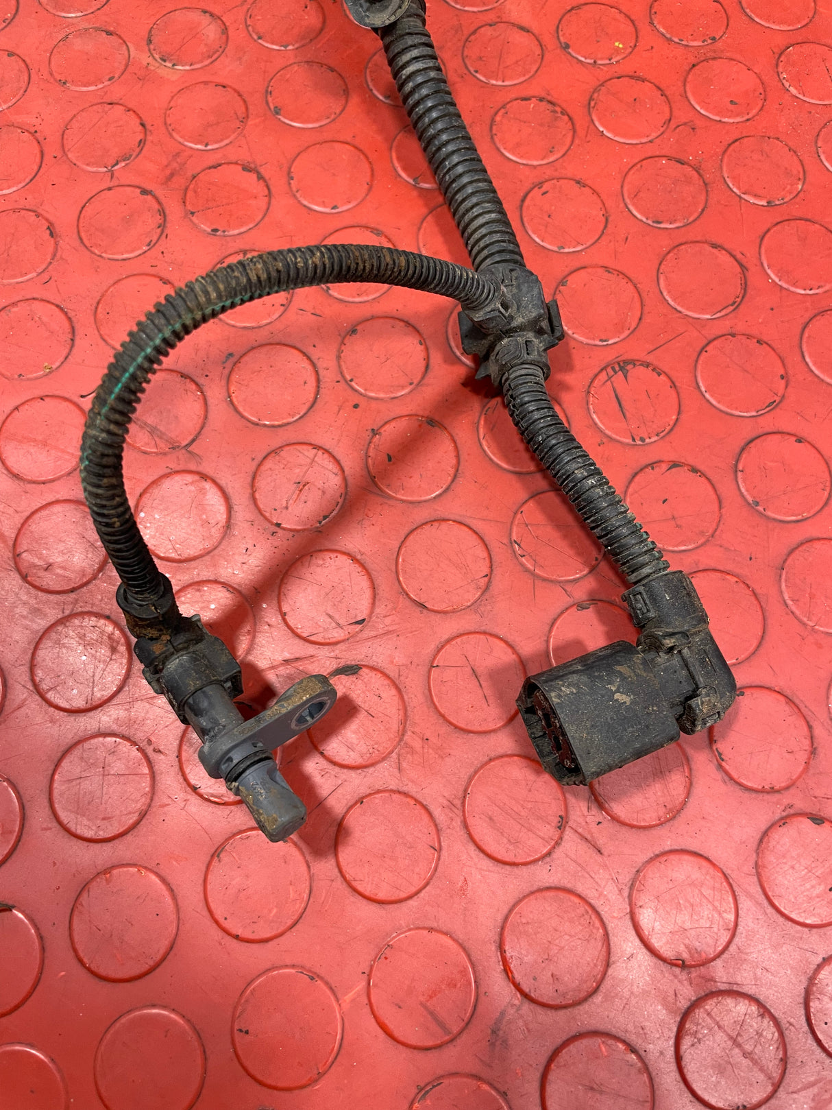 Peugeot Partner/Citroen Berlingo/Vauxhall Combo/Toyota Proace City REAR BRAKE ABS LOOM w/ SENSOR Passenger's Side 2019-2024 P/N 9828045780