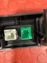 Peugeot Partner/Citroen Berlingo/Vauxhall Combo/Toyota Proace City HAZARD & DOOR LOCKING SWITCH w/ AIR VENTS 2019-2024 P/N 9817042977 / 9817043077