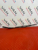 Renault Trafic/ Vauxhall Vivaro P/S WINDSCREEN WIPER 2001-2016 P/N 7700311585